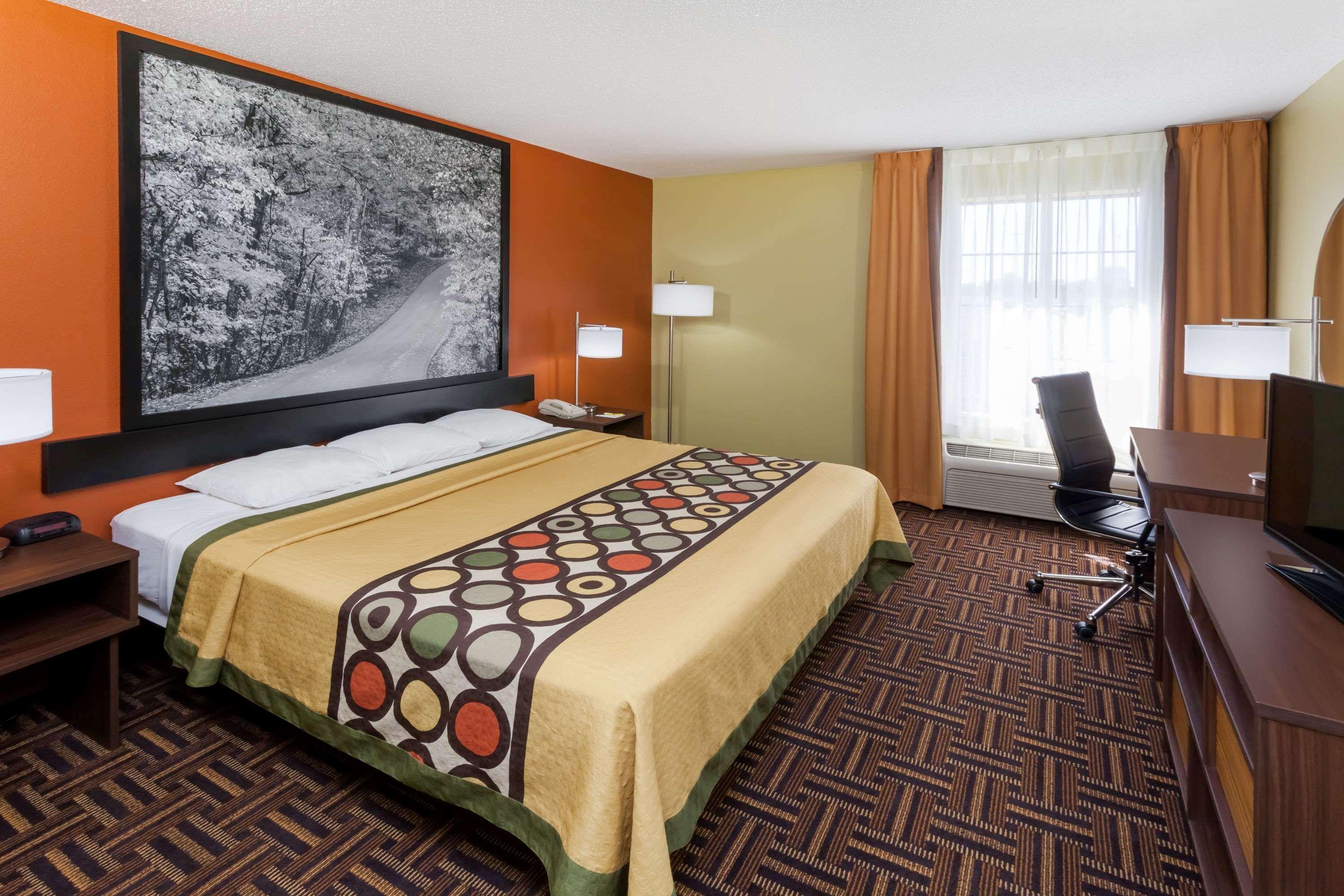 Super 8 By Wyndham Rochester Экстерьер фото